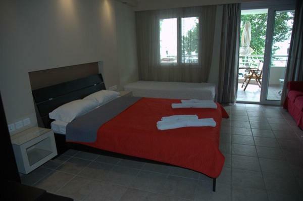 Studios Giannakis Chrysi Ammoudia ภายนอก รูปภาพ
